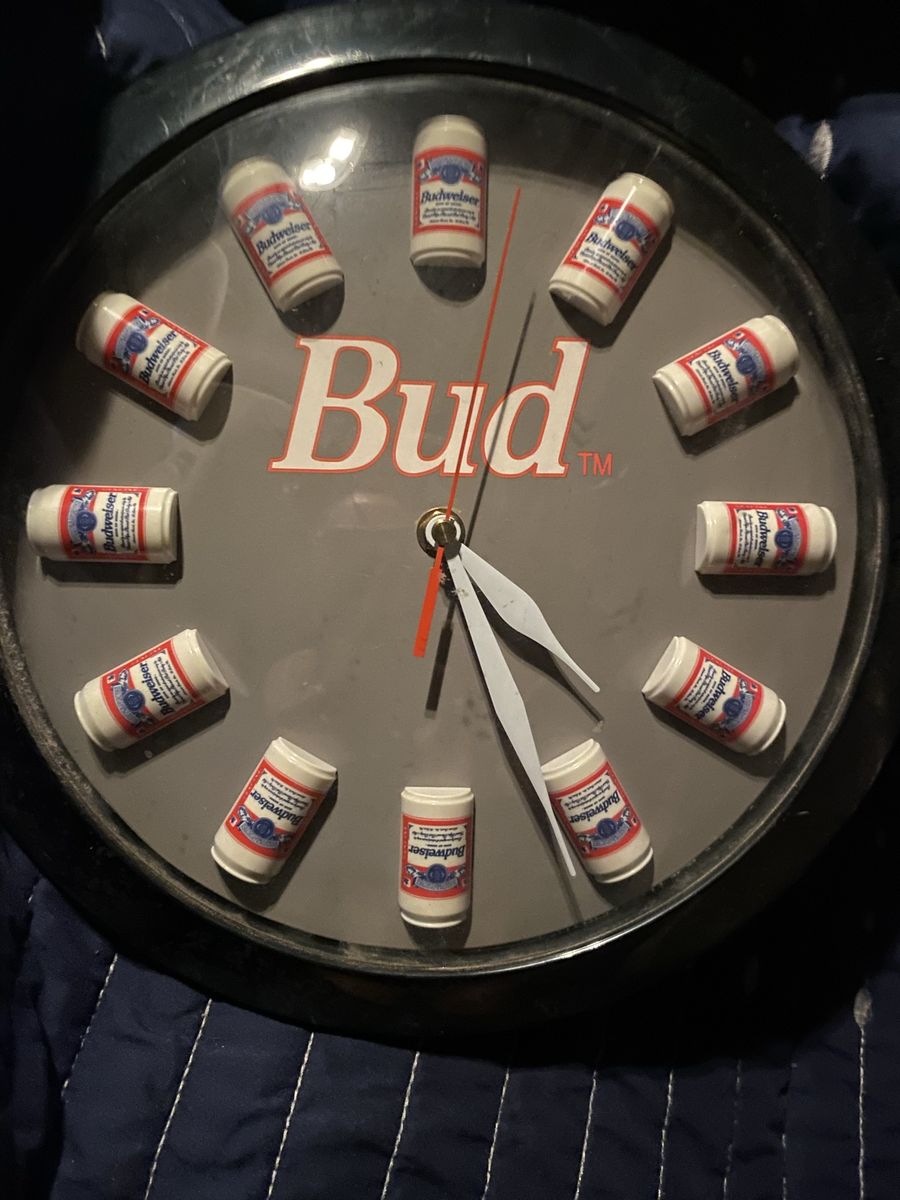 Vintage Budweiser Beer Can Advertising Wall Clock - 12 Bud Cans