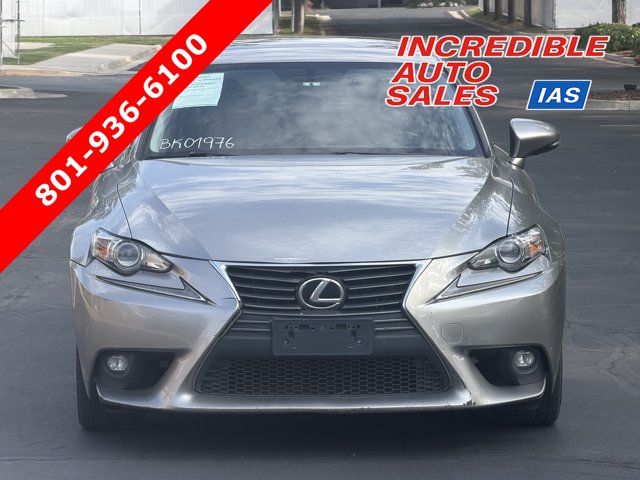 2016 Lexus IS Base