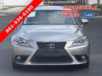 2016 Lexus IS Base