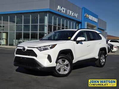 2024 TOYOTA RAV4 XLE