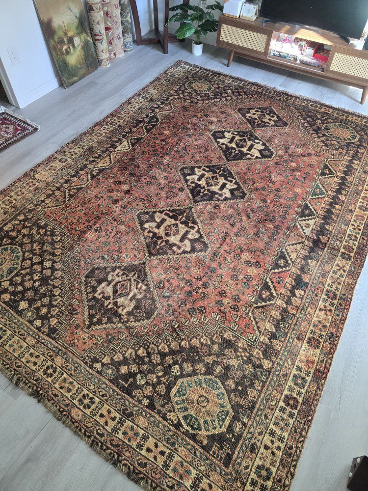 Main image 6