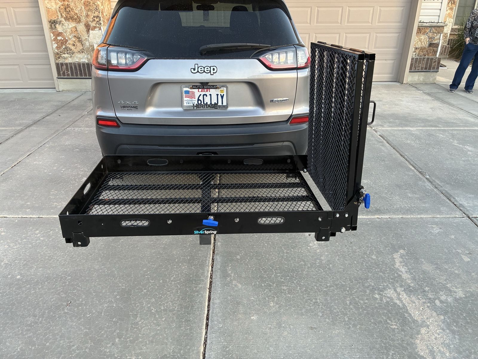 Silver spring wheelchair hitch