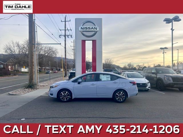 2025 Nissan Versa SV