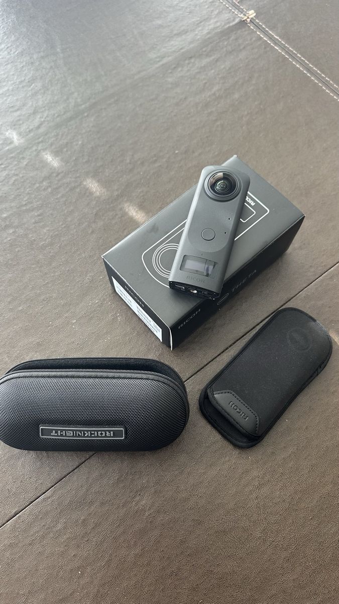 Theta Z1 3D Camera