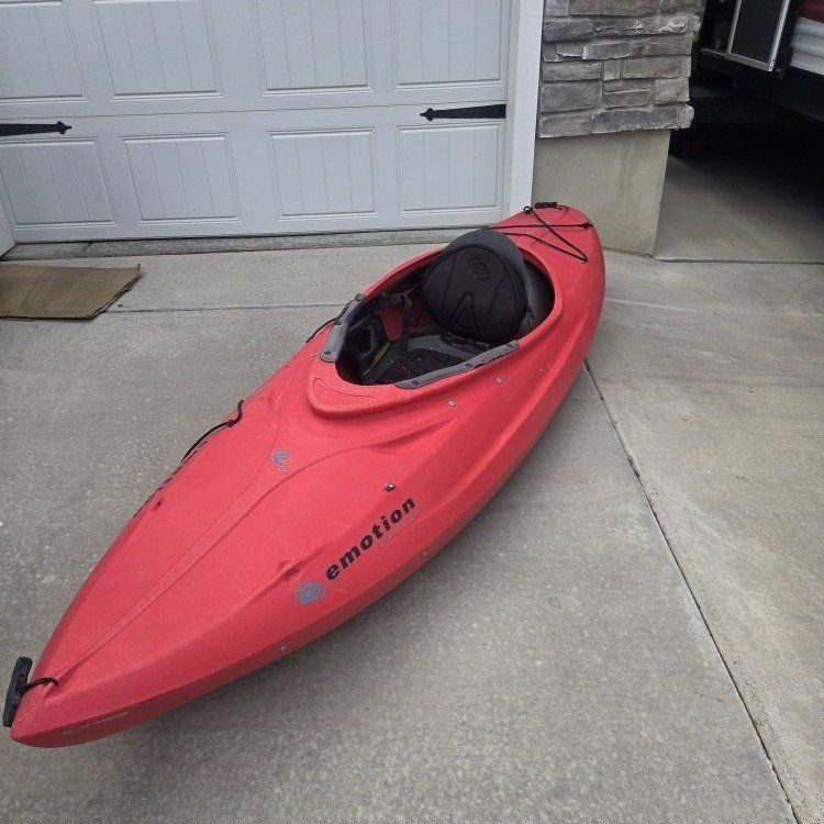 Emotion Kayak