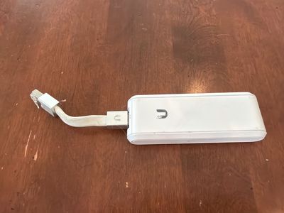 Ubiquiti UniFi Cloud Key Gen 1 Network Controller (UC-CK)