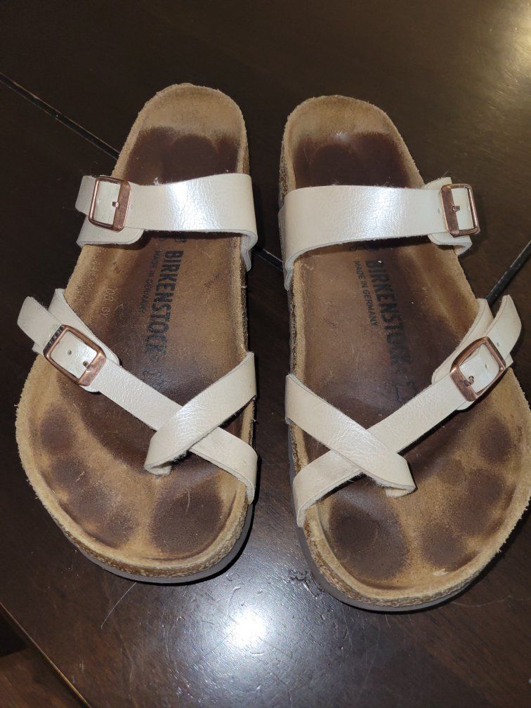 Size 39 Birkenstocks