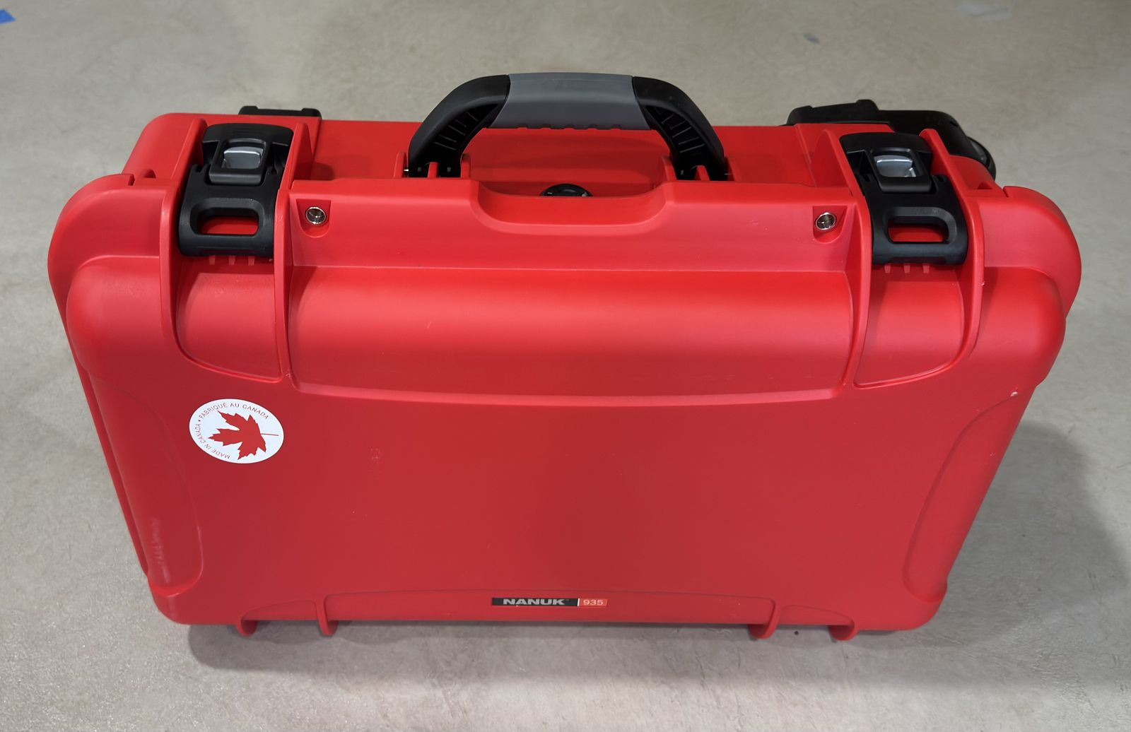 Nanuk 935 Hard Case for Camera & Lenses with wheels & handle bar