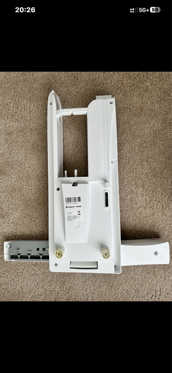 Main image 8