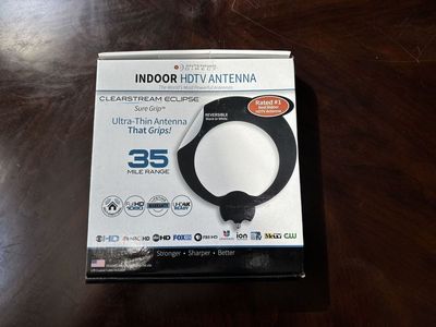 Antennas Direct ClearStream Eclipse Indoor HDTV Antenna