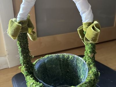 Flower girl moss basket
