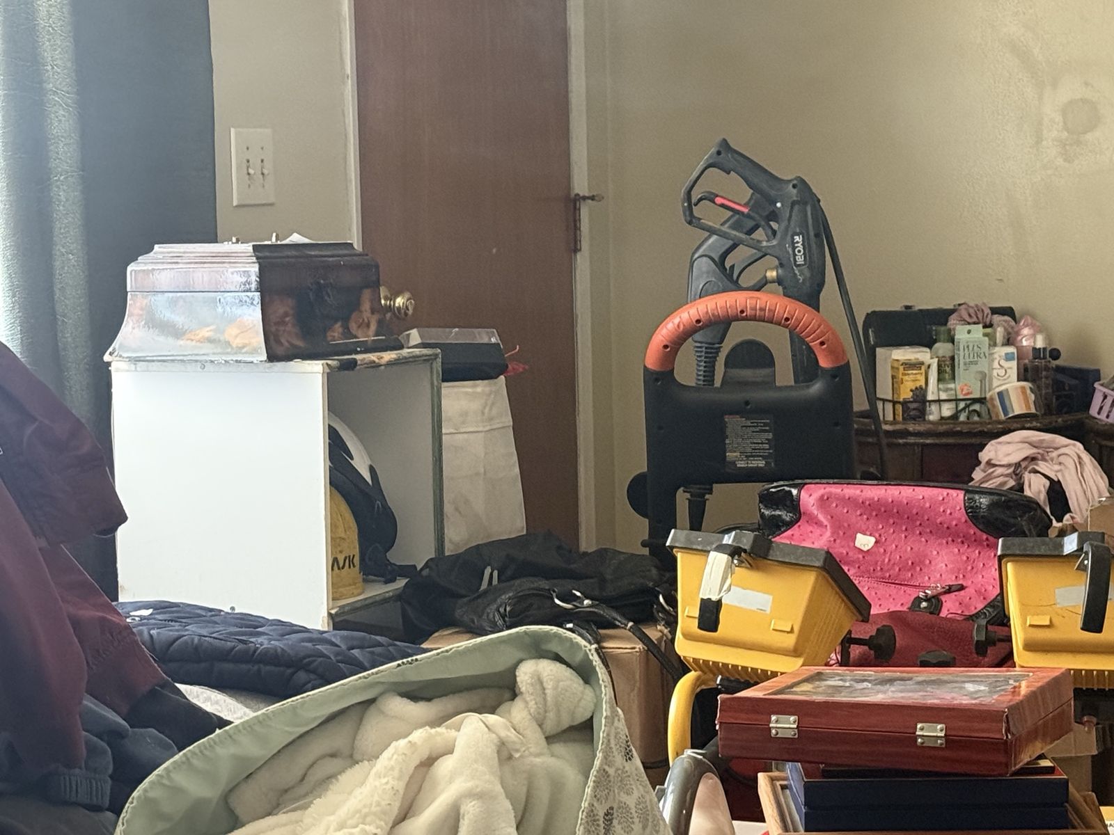Main image 29