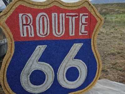 Signs, Large Outside, Lights up, Route 66, Cat