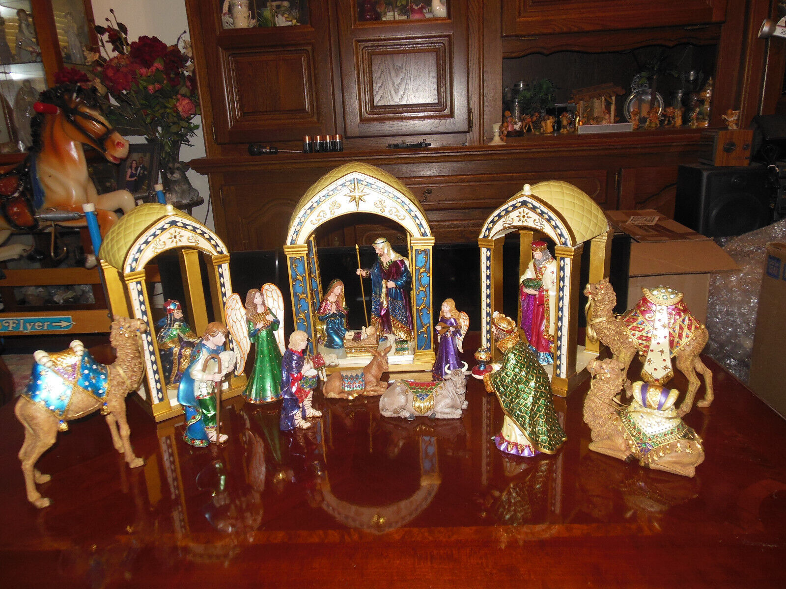 The Bradford Exchange - Thomas Kinkade Creche/Nativity (Heavens Radiant Glory)