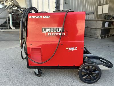 Lincoln power mig 256 welder