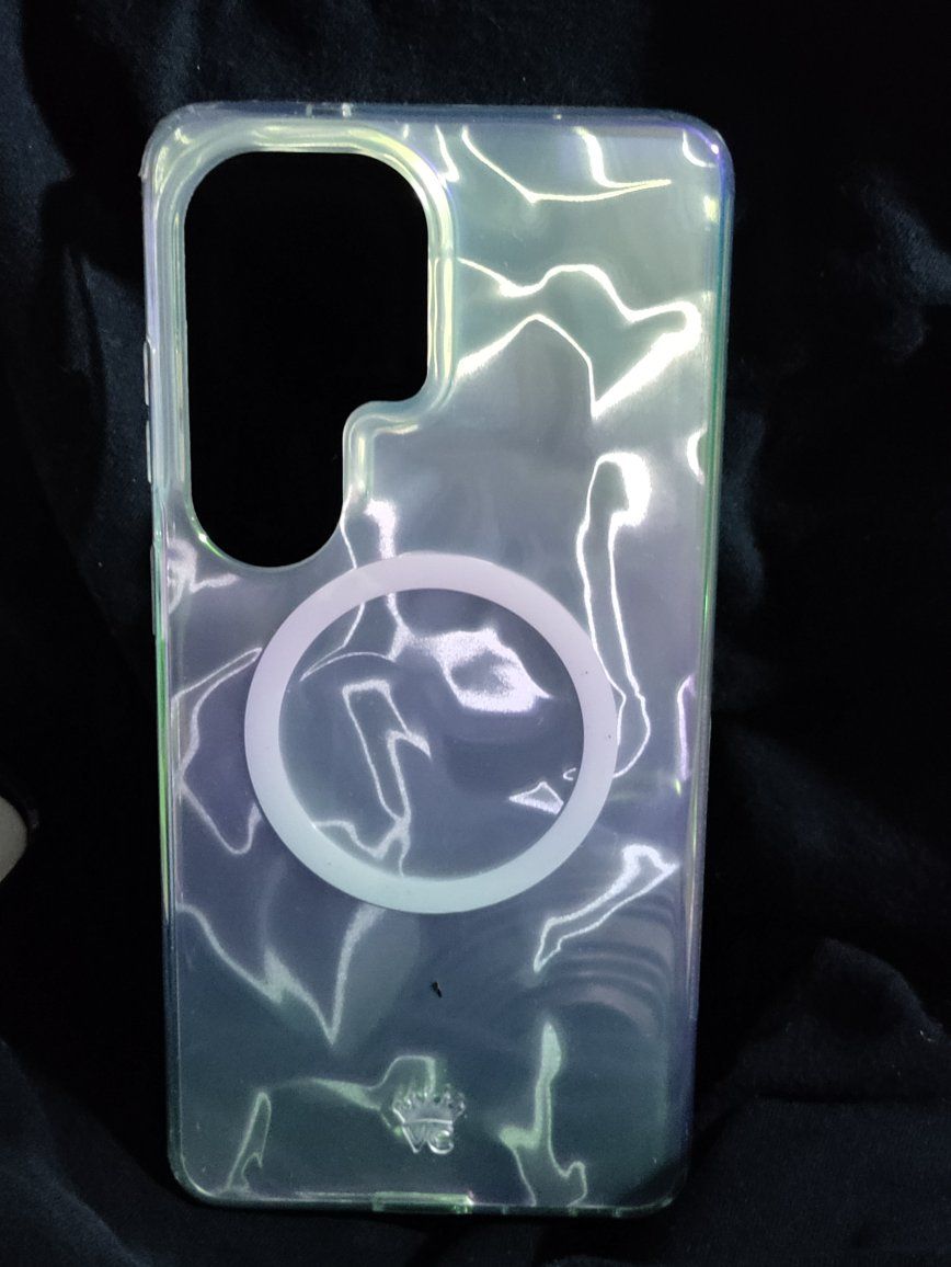 Iridescent MagSafe Compatible Phone Case for Samsung S23 Ultra - Clear with Holographic Design
