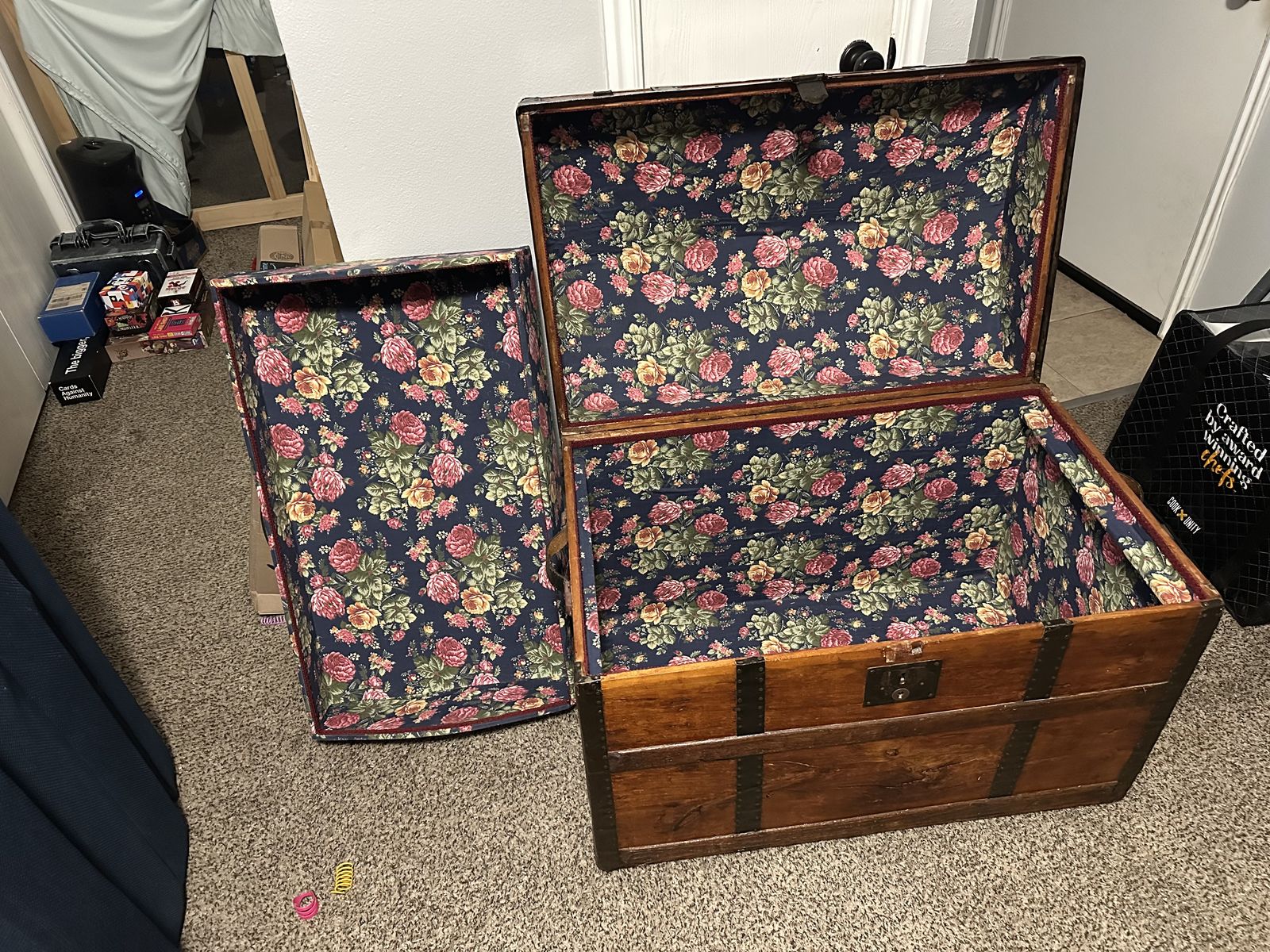 Vintage Wooden Steamer Trunk with Floral Interior - Antique Storage Chest