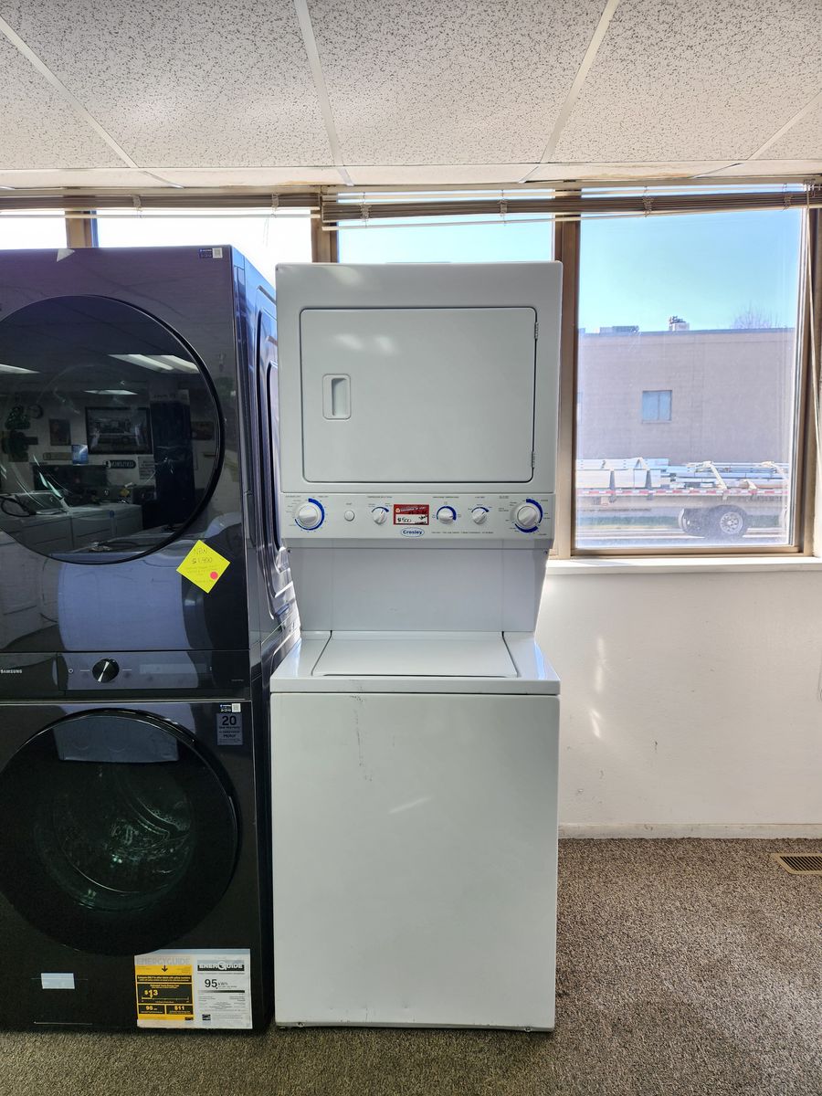 GREAT CROSLEY WASHER AND ELECTRIC DRYER STACKER!