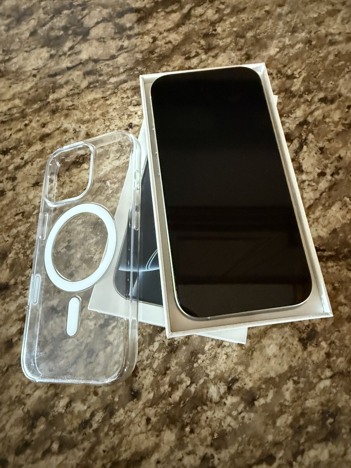 iPhone 16 pro 256 gb unlocked