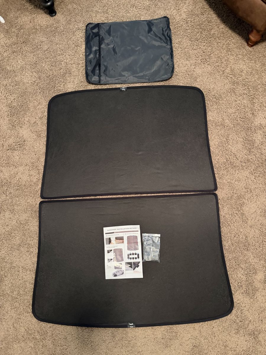 Fabric sunshade for Tesla 3 or Y