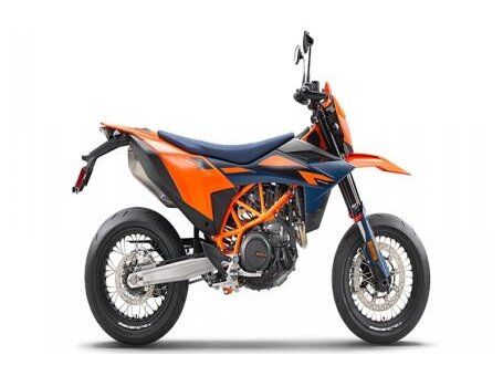 2026 KTM 690 SMC R