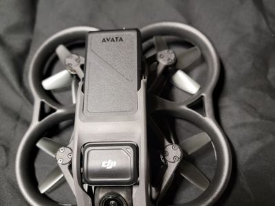 DJI Avata FPV Drone + Goggles Integra Motion +Fly More Combo Like New in Box