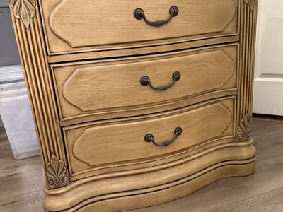 Nightstands With Granite Tops