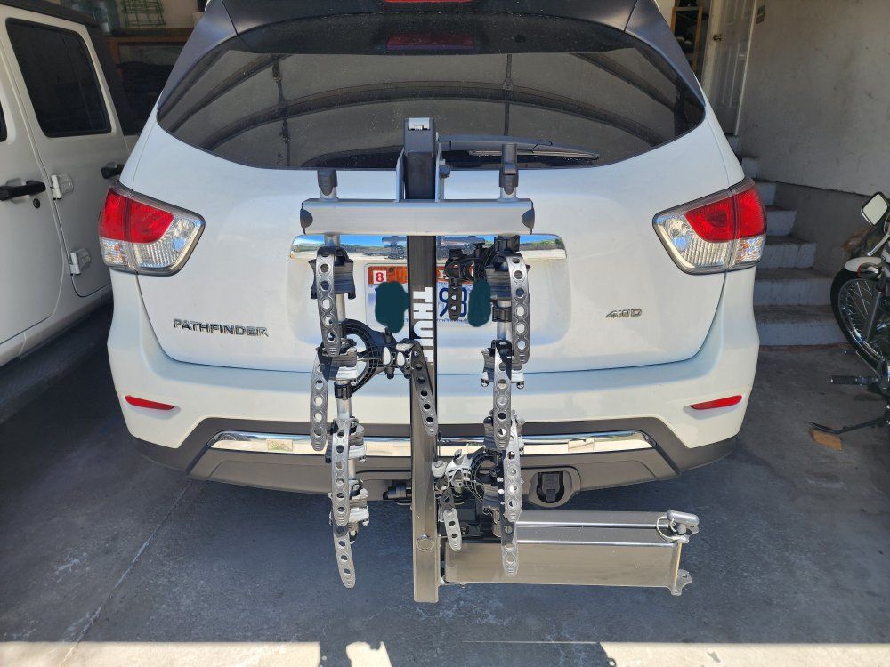 Thule 964 Revolver 4 bike rack