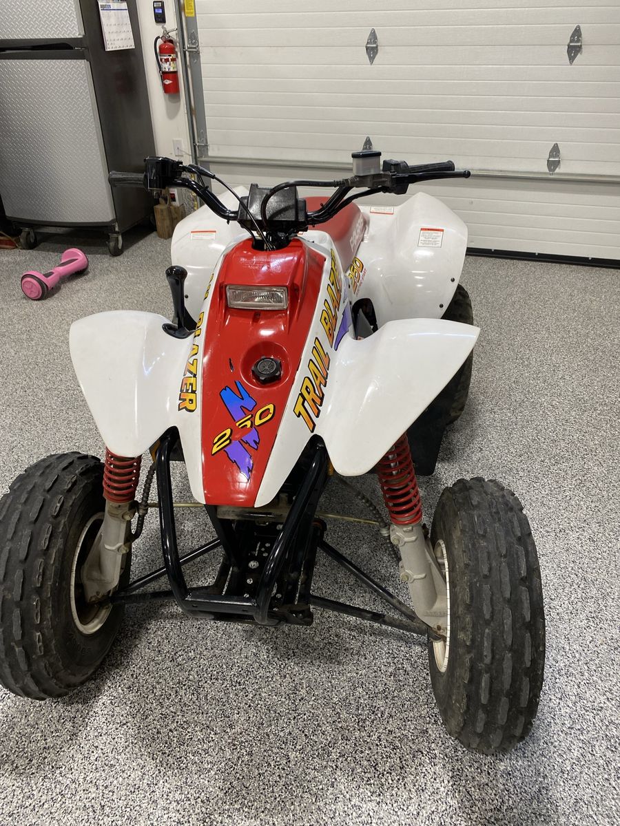 1997 Polaris trail blazer 250