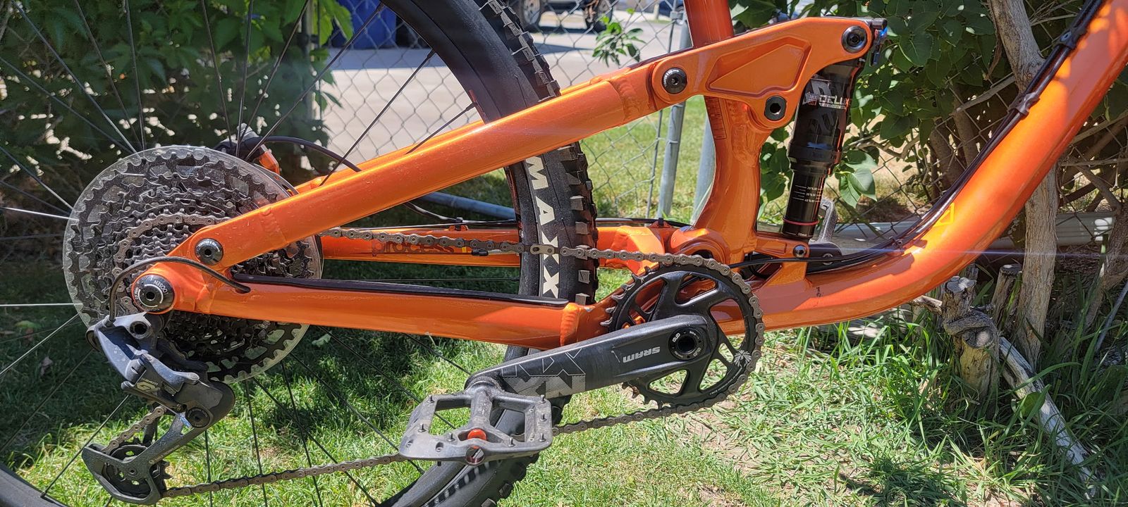Main image 2