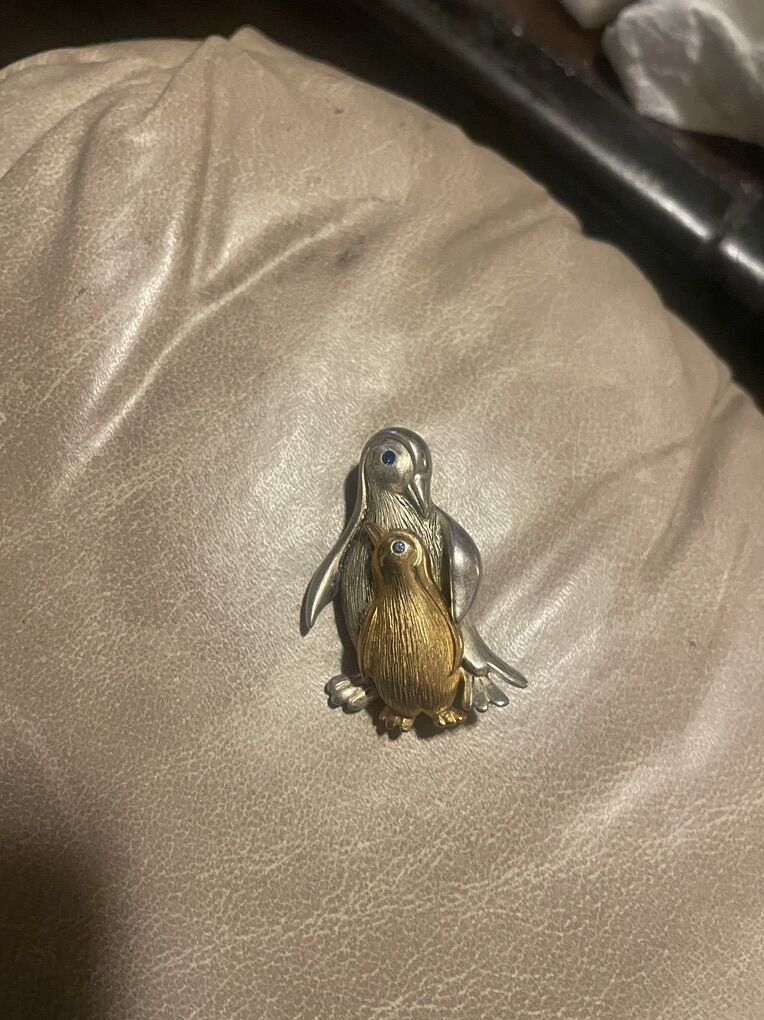 This Is A Vintage Signed Vero Penquin