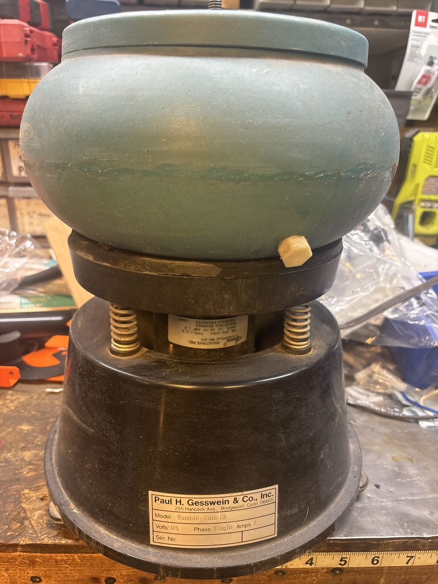 Vibratory Tumbler