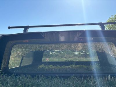 Leer 100XR Truck Cap Camper Shell w/ Thule Roof Rack - Black, 56FF15 Fit