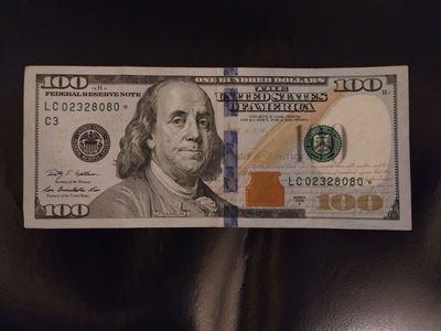 U.S. Money. 100 dollar Star Note. Beginning with 0 and ending with 8080.
