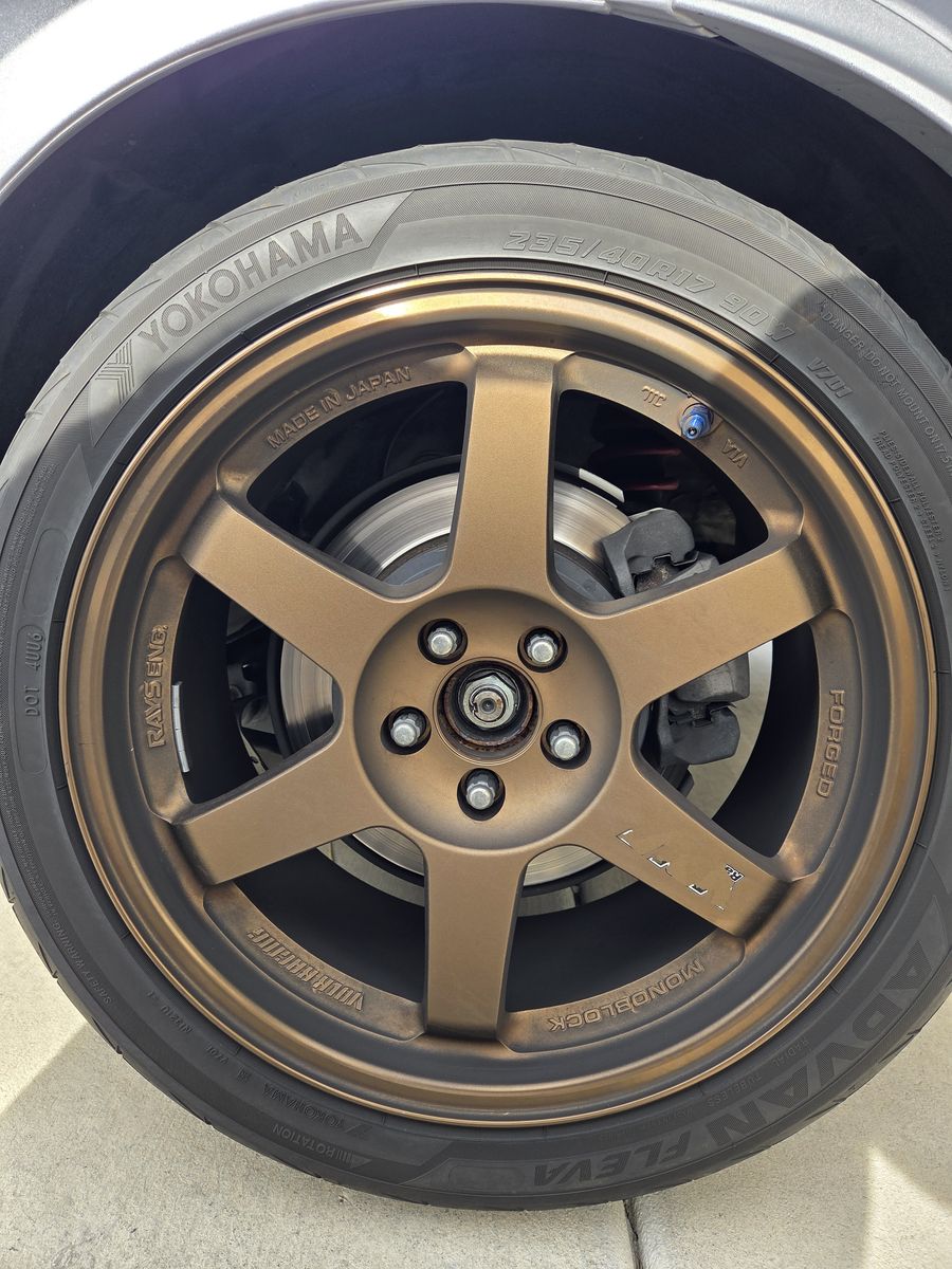 17-inch Rays Engineering Volk TE37 wheels