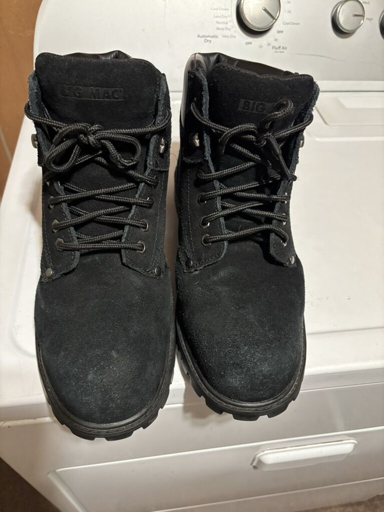 MACK Work Boots Size 13 20.00 Cash Only