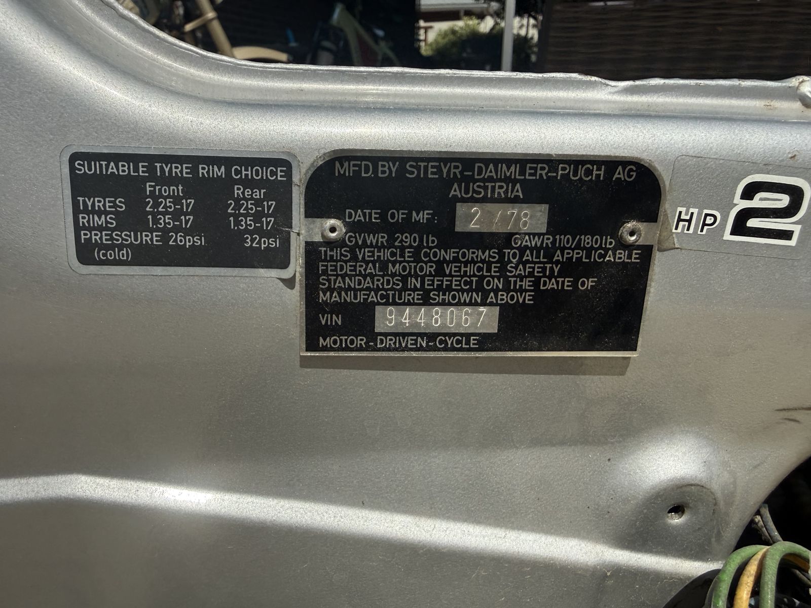 Main image 3