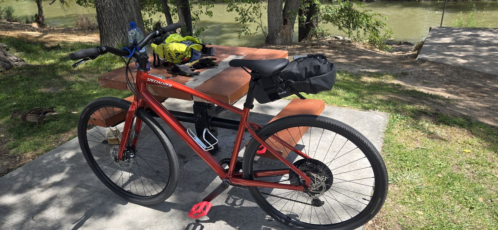 Medium 2027 Specialized Sirrus 3.0