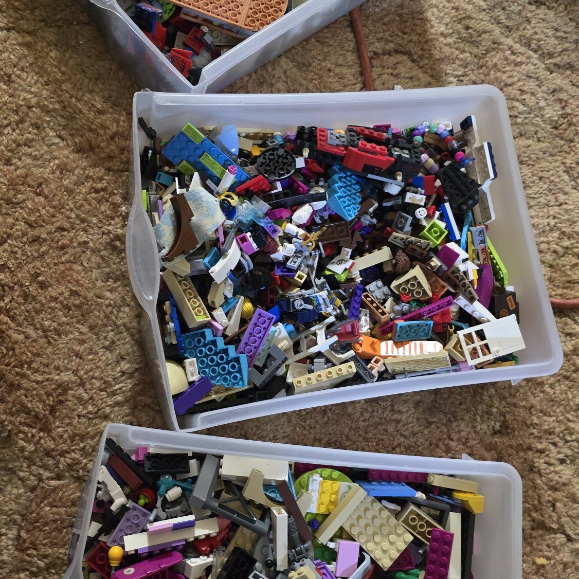 LEGOS  RANDOM