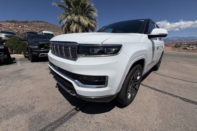 2022 Jeep Grand Wagoneer Series III