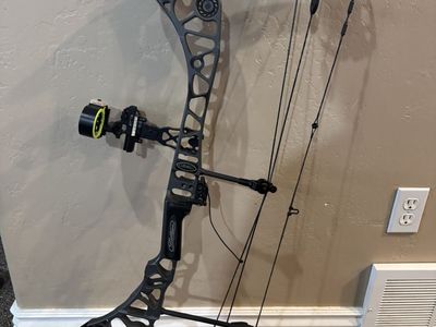 Mathews Halon X Compound Bow