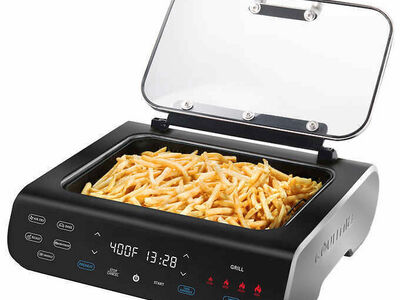 Gourmia GGA2180 FoodStation Smokeless Grill, Griddle, and Air Fryer with Integrated Temperature Probe 3333005 #93136