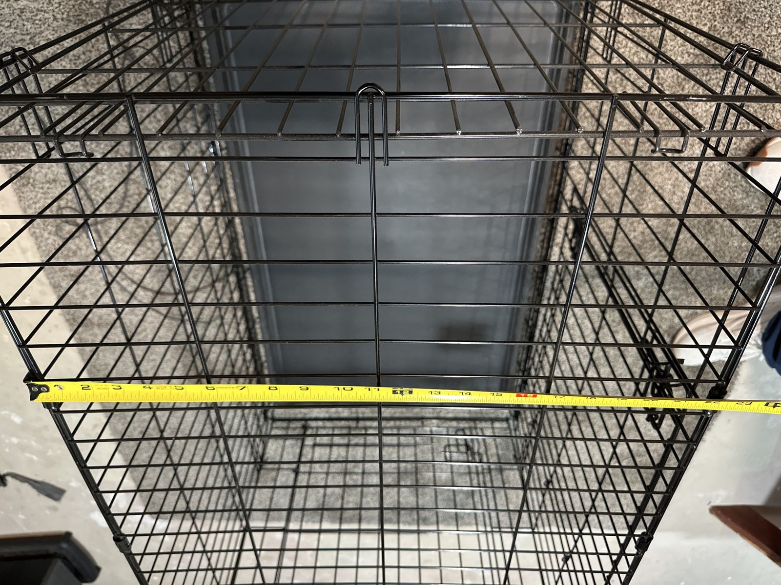 Folding Dog Crate 36”L x 22” w 24”H