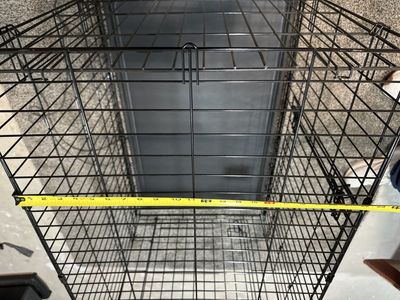 Folding Dog Crate 36”L x 22” w 24”H