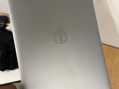 Dell precision 14" Ultra 7, has graphics card , like new