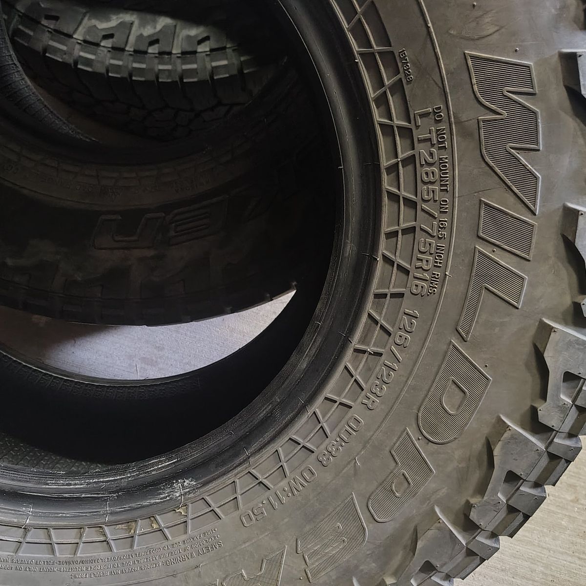 285/75R16 falken wildpeak at3w
