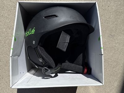 Kids snowboard helmet