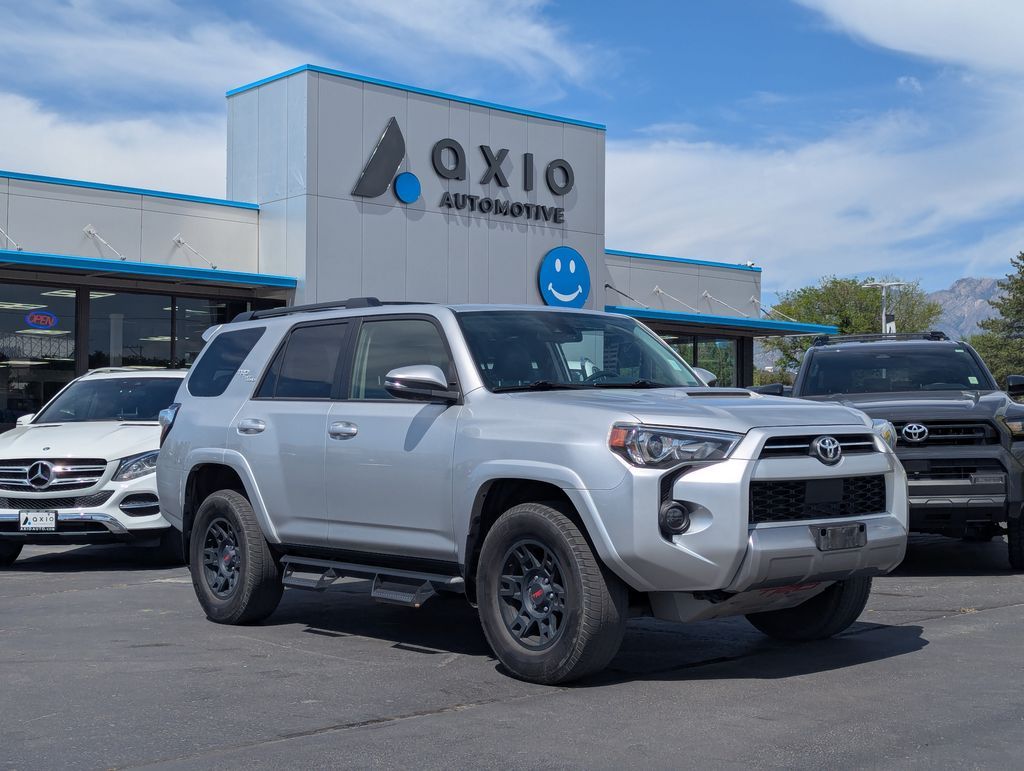 2022 Toyota 4Runner TRD Off-Road Premium