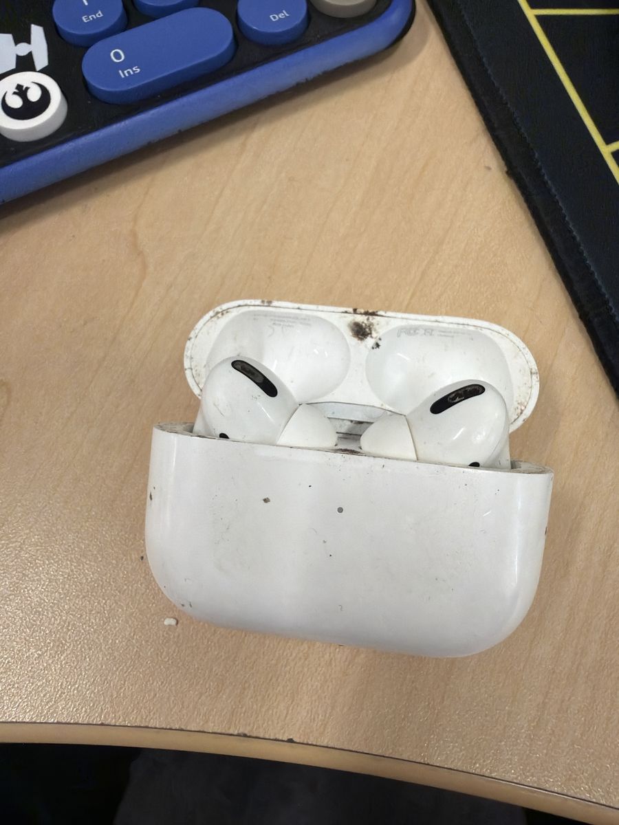 Apple AirPods Pro Wireless Earbuds with Charging Case