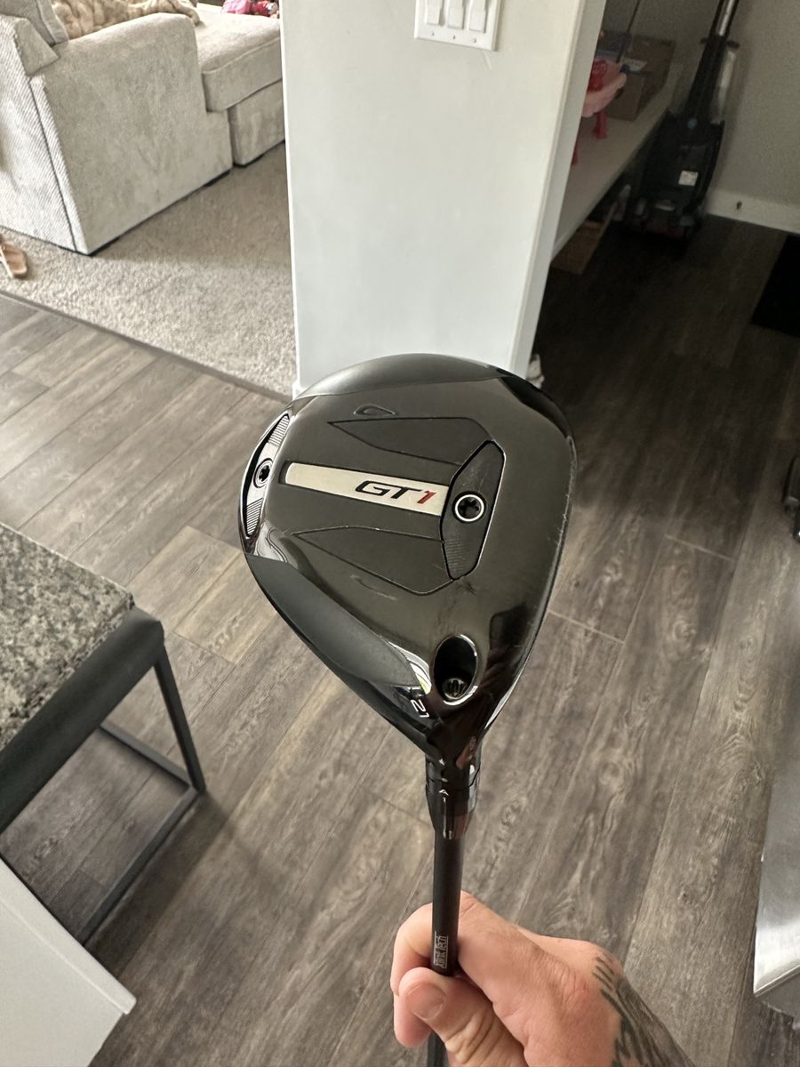 Titleist GT1 7wood (x-stiff)